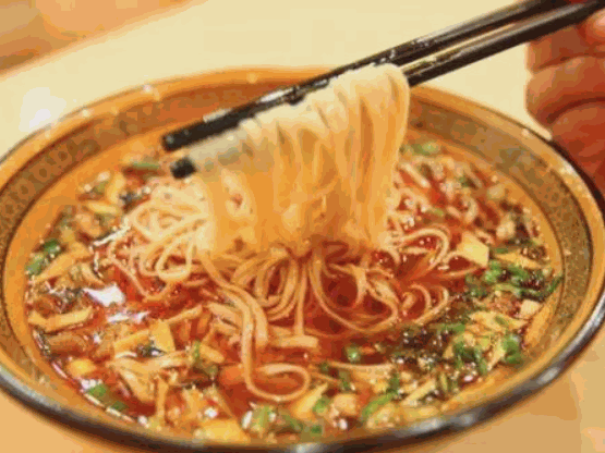 招摇山人文米线